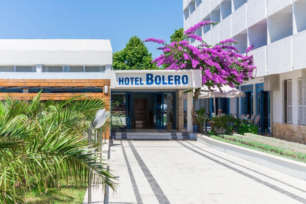 Hotel Bolero Биоград-на-Мору Экстерьер фото